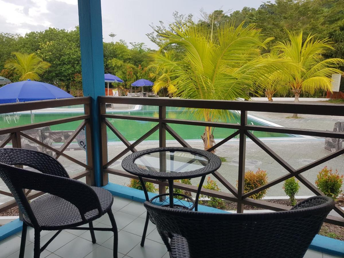Pangkor Holiday Resort Kampong Sungai Udang Exterior foto
